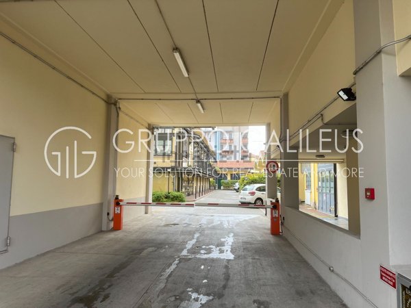appartamento in vendita a Milano in zona Bocconi