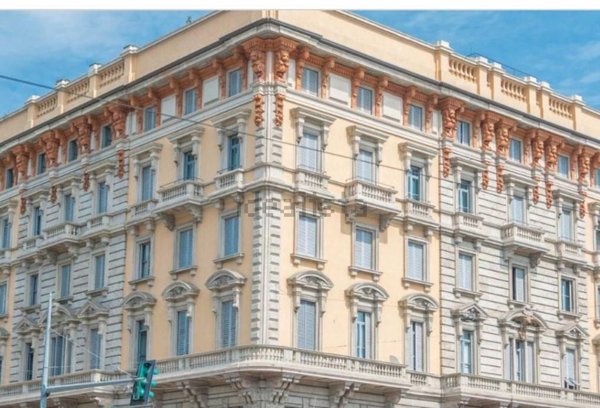 appartamento in vendita a Milano in zona Porta Venezia