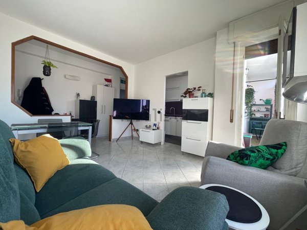 appartamento in vendita a Milano in zona Corvetto
