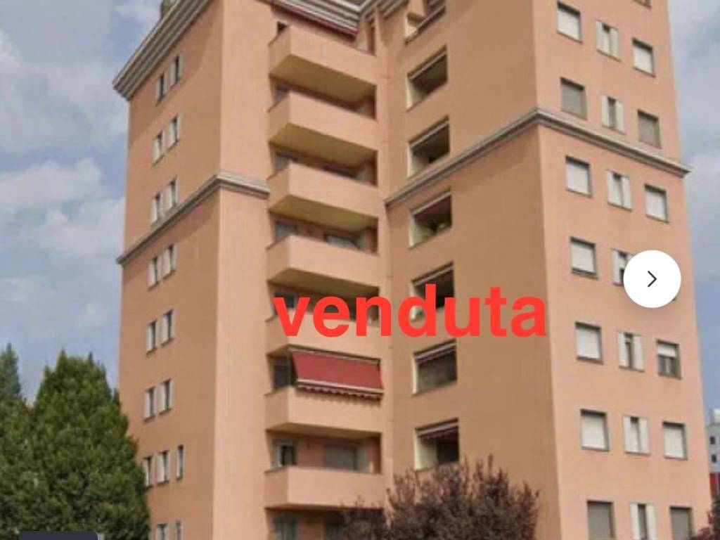 appartamento in vendita a Milano in zona Precotto