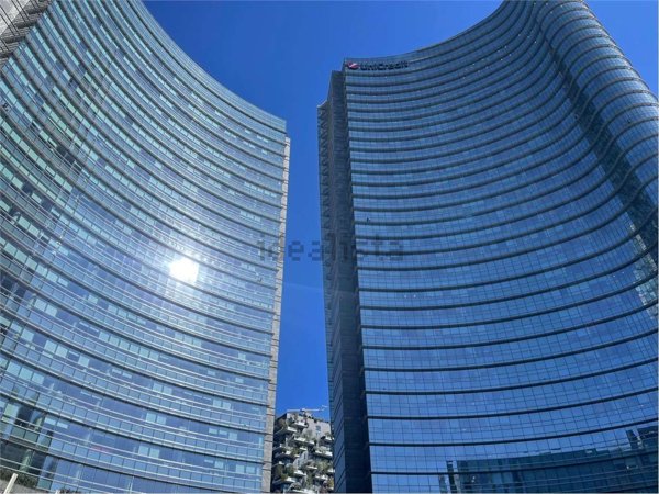appartamento in vendita a Milano in zona Porta Nuova