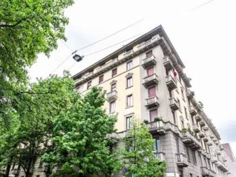 appartamento in vendita a Milano in zona Il Portello