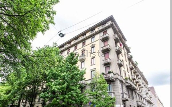 appartamento in vendita a Milano in zona Il Portello