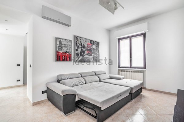 appartamento in vendita a Milano in zona Vigentino