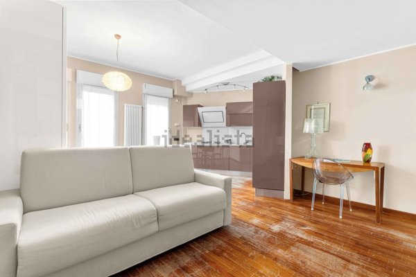 appartamento in vendita a Milano in zona Quarto Cagnino