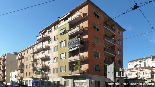 appartamento in vendita a Milano in zona Calvairate