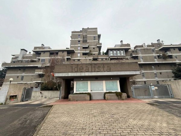 appartamento in vendita a Milano in zona Ronchetto sul Naviglio