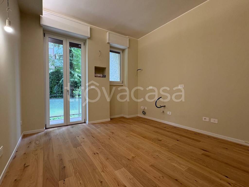 appartamento in vendita a Milano in zona Piazzale Lodi