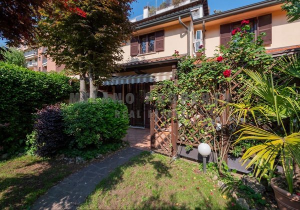 appartamento in vendita a Milano in zona Quarto Cagnino