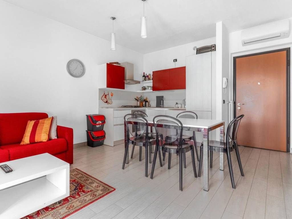 appartamento in vendita a Milano in zona Vigentino