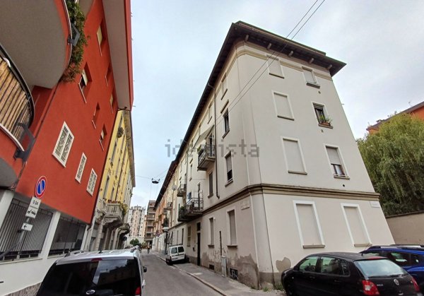appartamento in vendita a Milano in zona Dergano