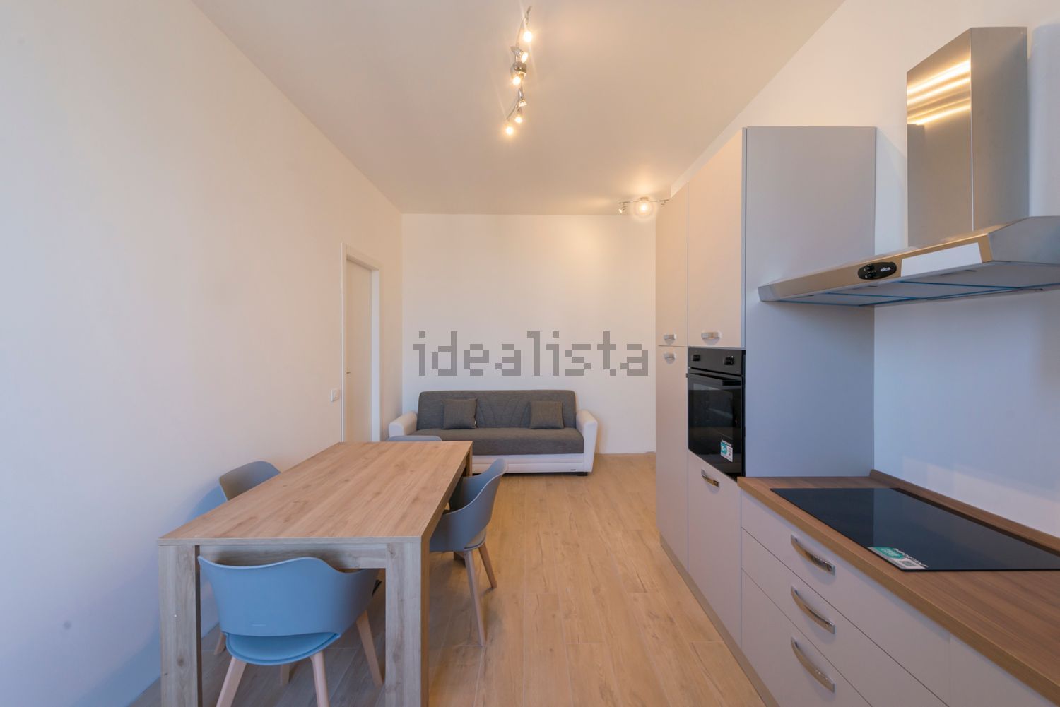 appartamento in vendita a Milano in zona Città Studi