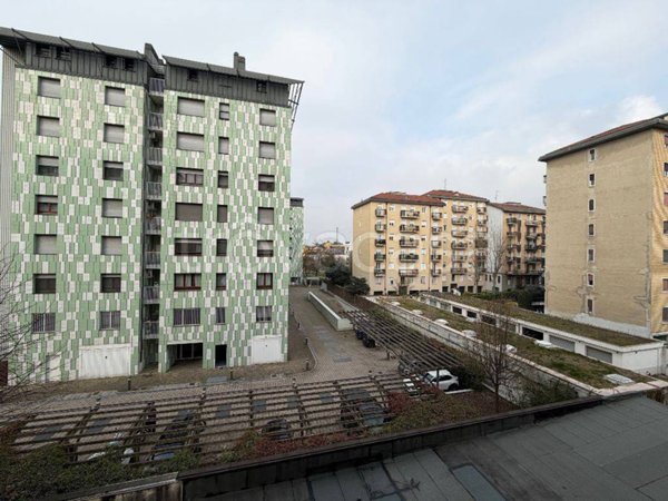 appartamento in vendita a Milano in zona Corvetto