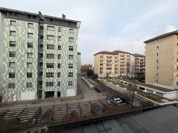 appartamento in vendita a Milano in zona Corvetto