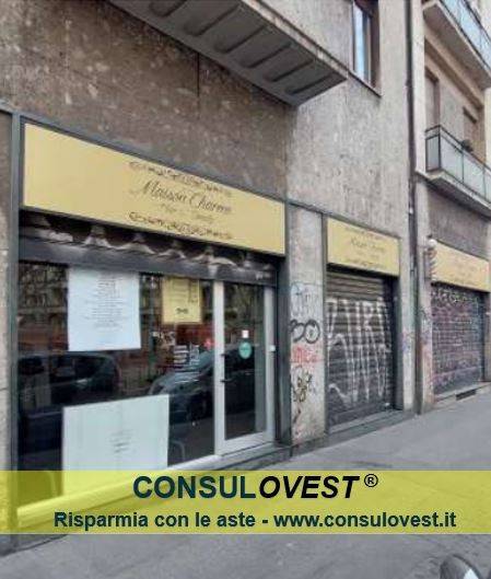 negozio in vendita a Milano in zona Città Studi