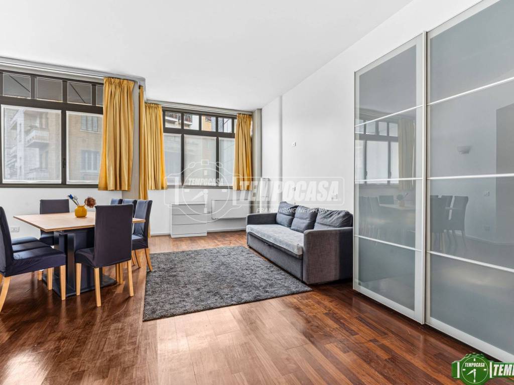 appartamento in vendita a Milano in zona Centro Direzionale