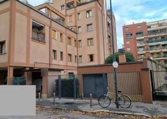 appartamento in vendita a Milano in zona Gorla