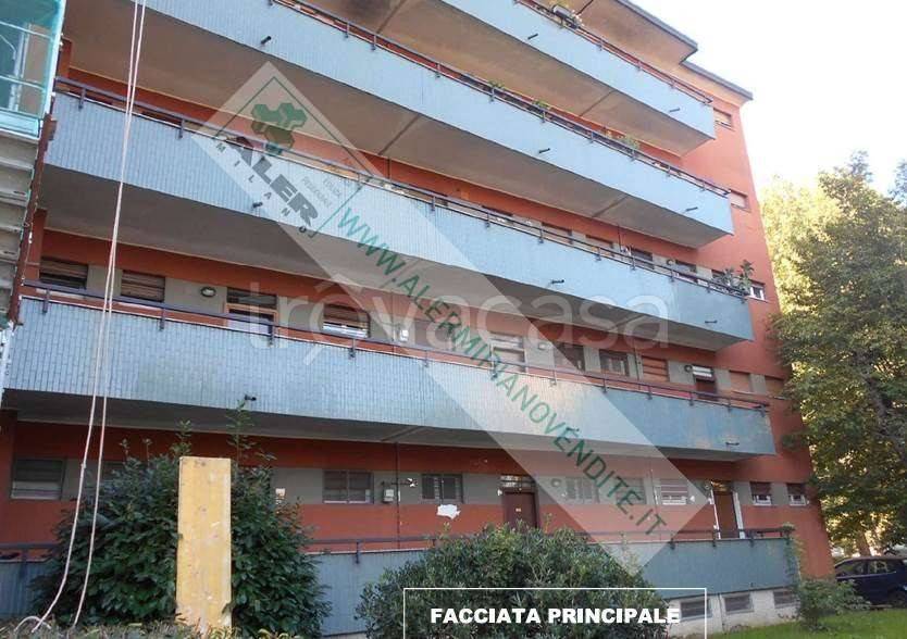 appartamento in vendita a Milano in zona Comasina