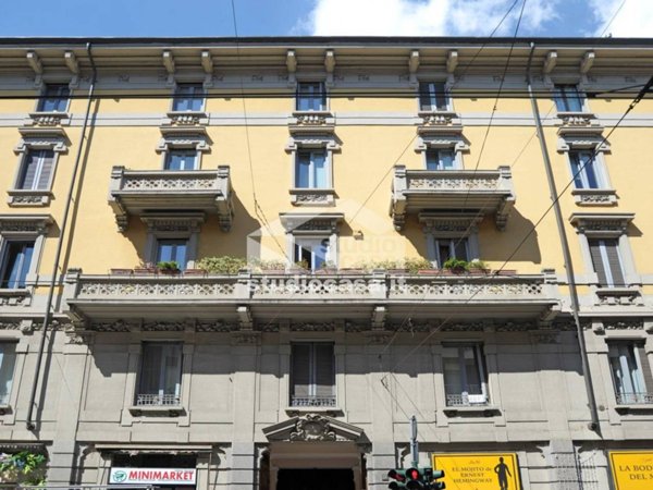 appartamento in vendita a Milano in zona Bocconi