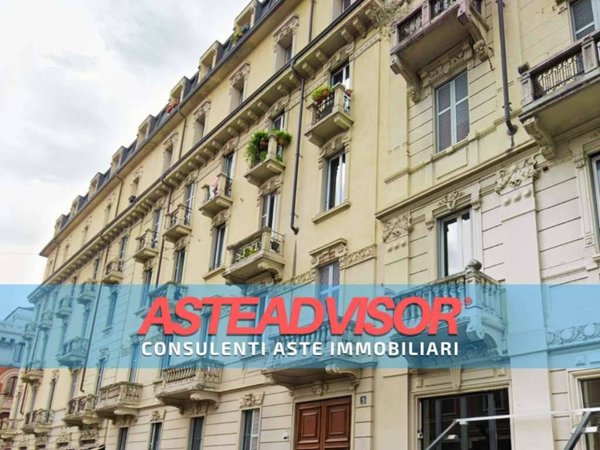 appartamento in vendita a Milano in zona Isola