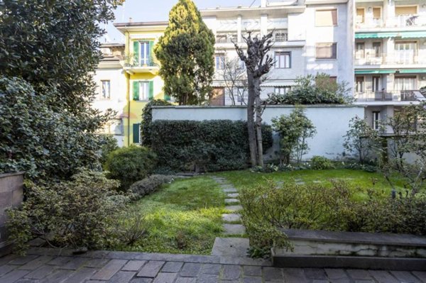 casa indipendente in vendita a Milano in zona XXII Marzo