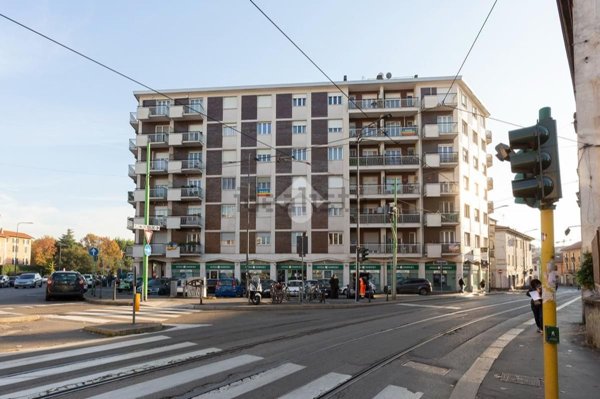 appartamento in vendita a Milano in zona Niguarda