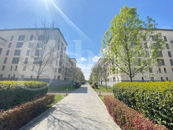 appartamento in vendita a Milano in zona Famagosta