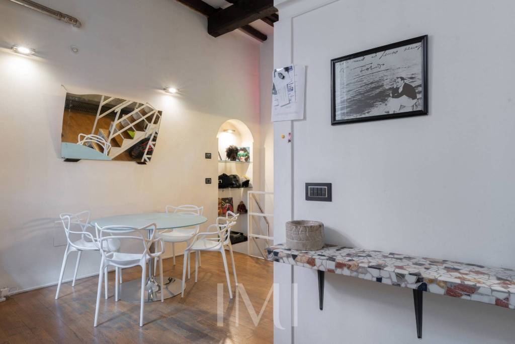 appartamento in vendita a Milano in zona Chiesa Rossa