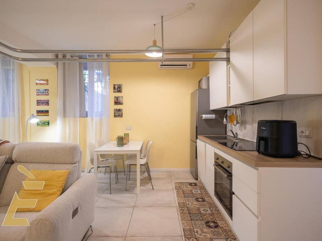 appartamento in vendita a Milano in zona Vigentino