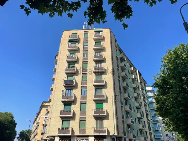 appartamento in vendita a Milano in zona Porta Romana