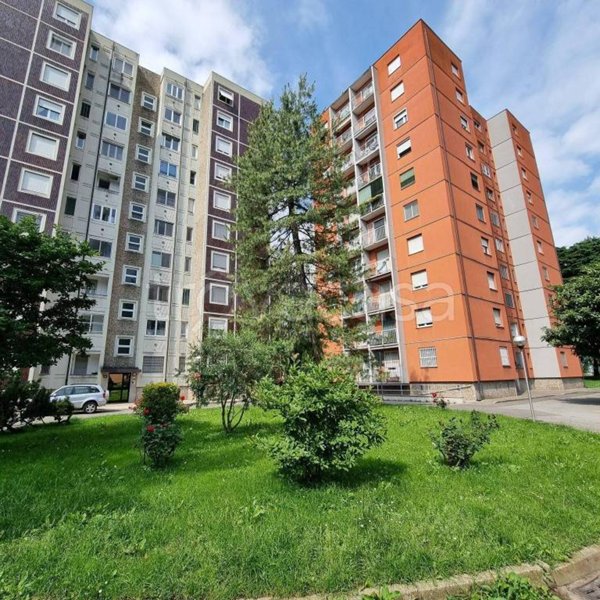 appartamento in vendita a Milano in zona Affori
