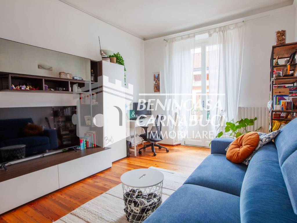 appartamento in vendita a Milano in zona Centro Direzionale