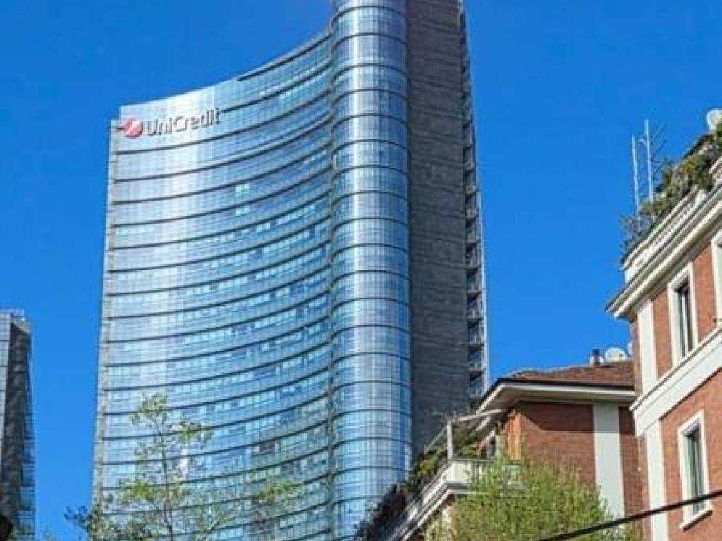 appartamento in vendita a Milano in zona Porta Garibaldi