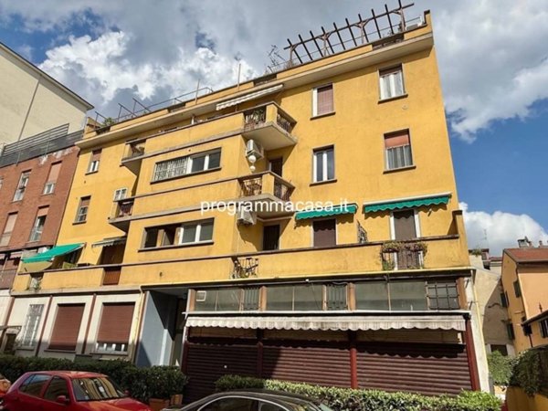 locale commerciale in vendita a Milano in zona Ortica