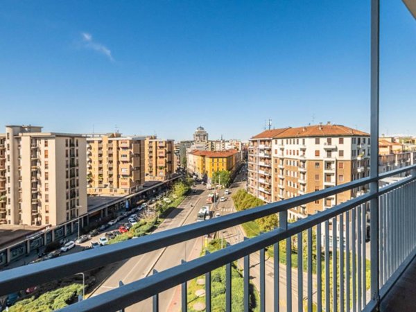 appartamento in vendita a Milano in zona Sempione