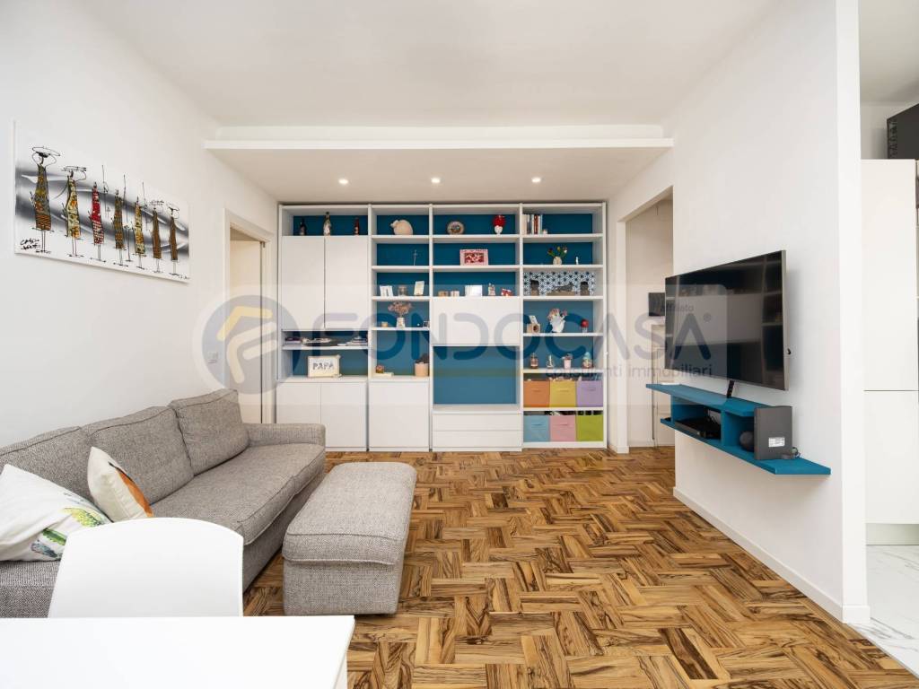 appartamento in vendita a Milano in zona Lambrate