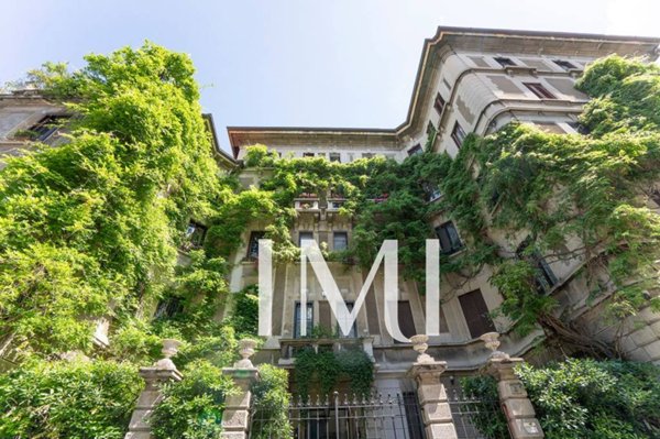 appartamento in vendita a Milano in zona Loreto