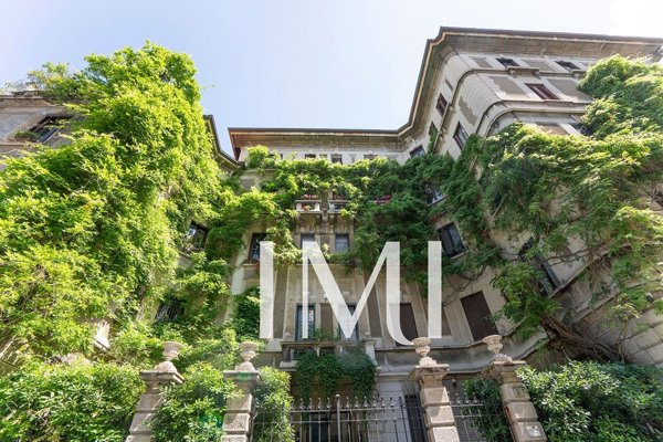 appartamento in vendita a Milano in zona Loreto