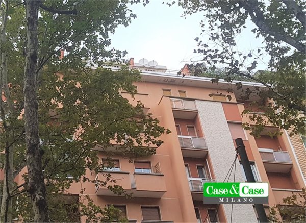 appartamento in vendita a Milano in zona Famagosta