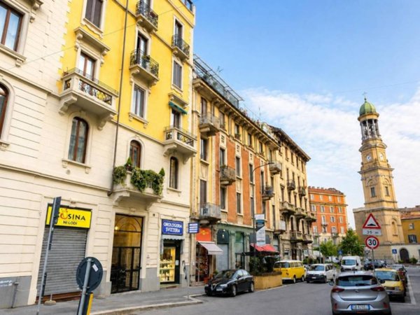 appartamento in vendita a Milano in zona Piazzale Lodi