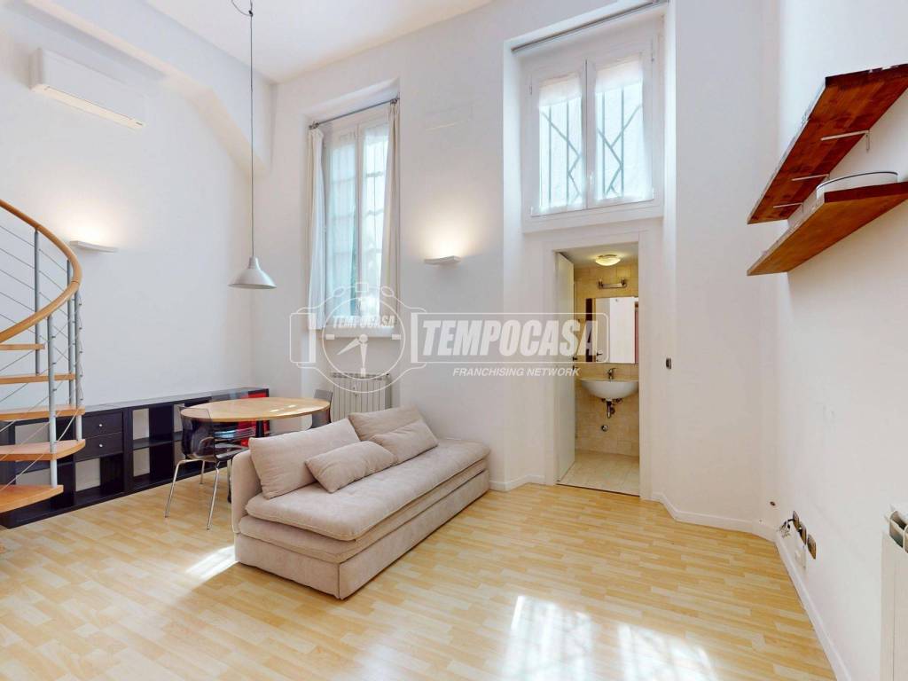 appartamento in vendita a Milano in zona Loreto
