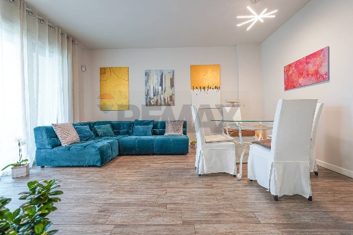 appartamento in vendita a Milano in zona Musocco