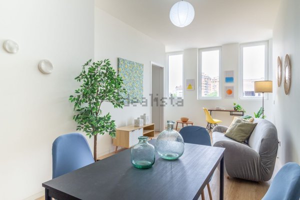 appartamento in vendita a Milano in zona Vigentino