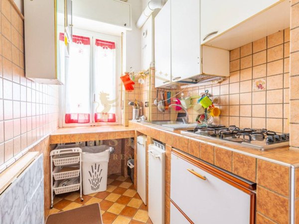 appartamento in vendita a Milano in zona Crescenzago