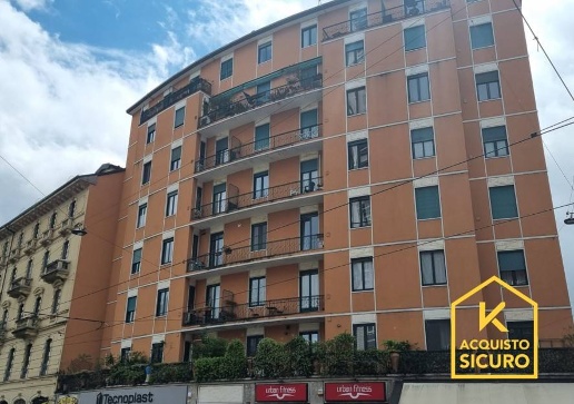 appartamento in vendita a Milano in zona Porta Romana
