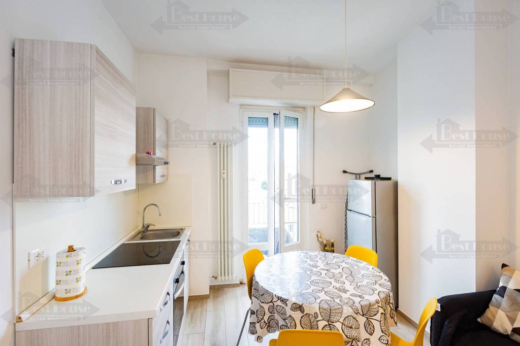 appartamento in vendita a Milano in zona Città Studi