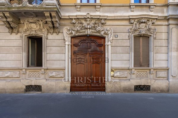 appartamento in vendita a Milano in zona Porta Venezia