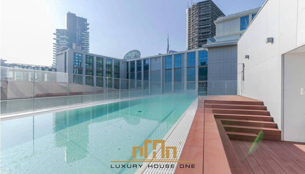 appartamento in vendita a Milano in zona Porta Nuova