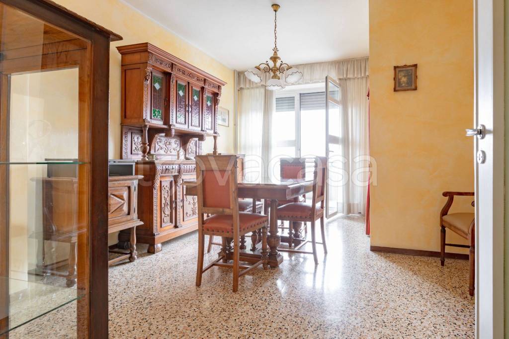 appartamento in vendita a Milano in zona San Cristoforo