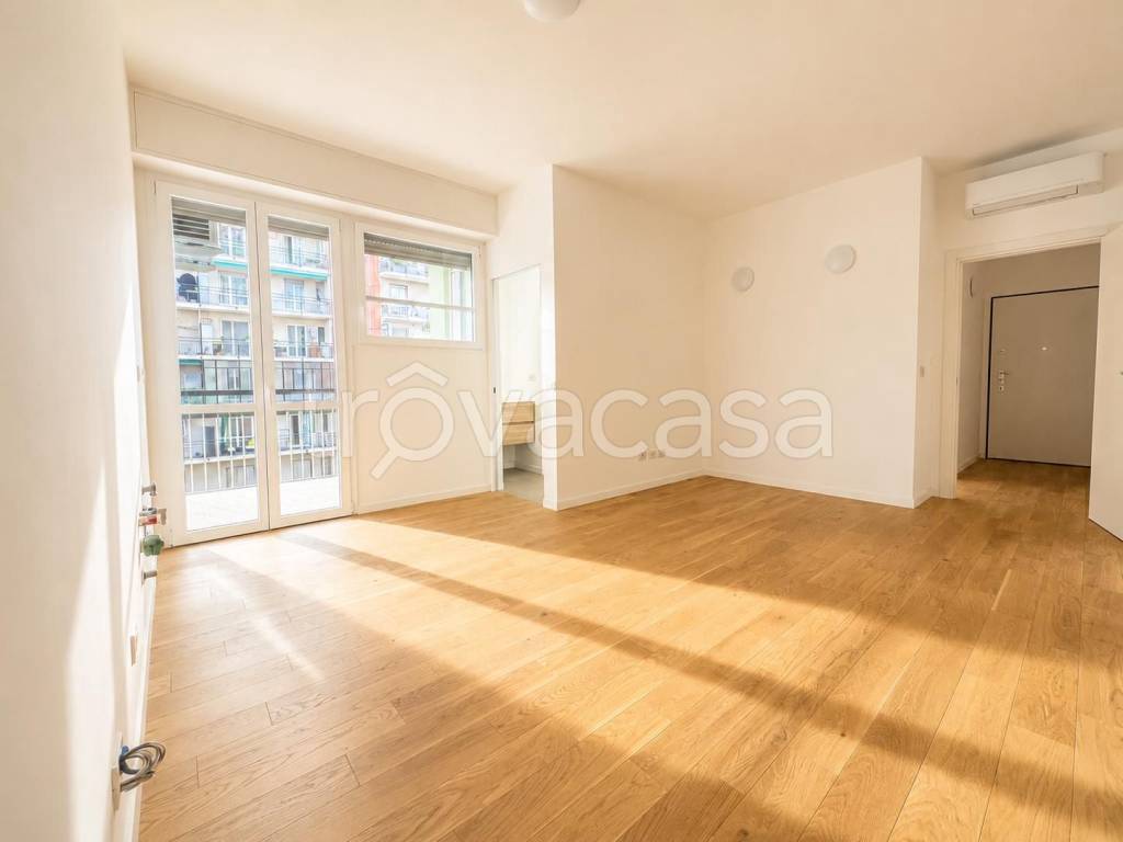 appartamento in vendita a Milano in zona Città Studi